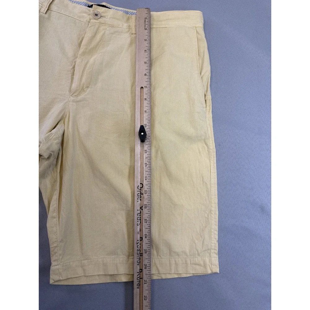 Banana Republic S/ Shorts Mens 36 Yellow Striped 100% Cotton Flat Front